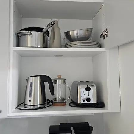 Piastrella's Cheerful Little Two-room Apartamento Turku