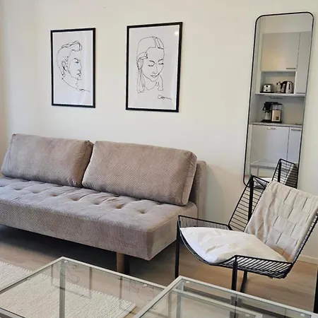 Apartamento Piastrella's Cheerful Little Two-room *